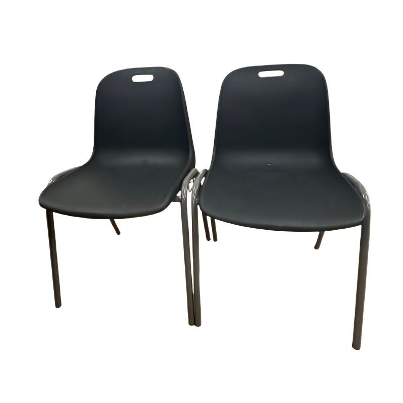 Chaise Coque Plastique Empilable Grise - Accrochable, Ultra Légère (3 Kg) - Capacité 250 Kg - Pour Intérieur/extérieur