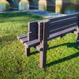 Banc jardin en recyclé