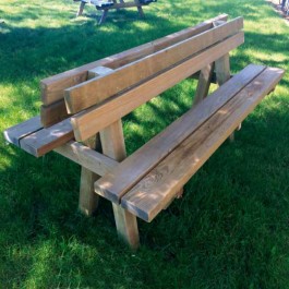 Banc de ville en bois