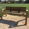 Banc urbain en bois