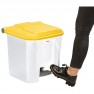 poubelle tri sélectif à pédale 30L blanche en polypropylène avec couvercle jaune marque Rossignol