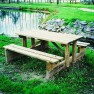 table avec bancs en bois table avec bancs en bois