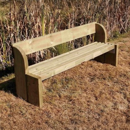 banc public en bois avec dossier