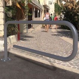 Mise en situation en zone piétonne de la barrière tournante