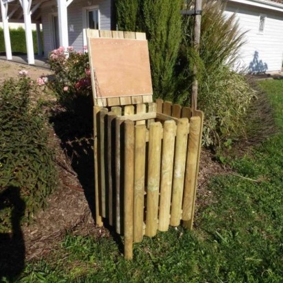 Corbeille publique en bois 100L avec couvercle et revêtement en demi rondins
