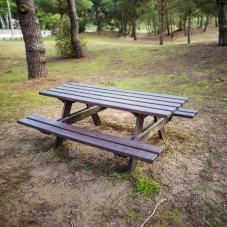 Table pique-nique en plastique recyclé