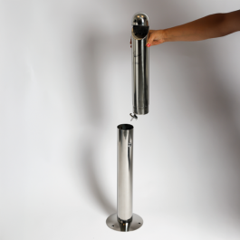 Borne cendrier inox avec trappe de vidange à mi hauteur