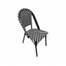 chaise de café en rotin synthétique motif chevrons noir et blanc