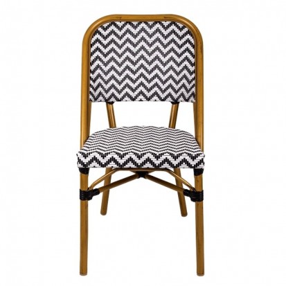 Chaise de terrasse café en textilène avec motifs chevrons noirs et blancs et pieds effet bambou