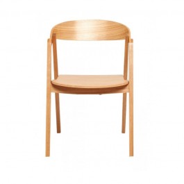 Chaise en bois pour restaurant en hêtre finition naturel vue de face