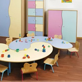 table maternelle et mobilier scolaire
