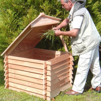 Bac à compost en bois avec toit