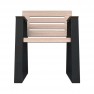 Fauteuil extérieur senior HPL ajouré aspect chêne clair et structure en acier