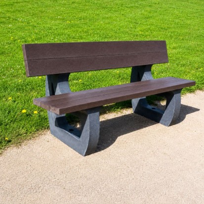 Banc de ville en plastique recyclé