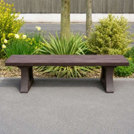 Banquette urbaine en plastique recyclé