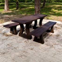 Table picnic en plastiqeu recyclé