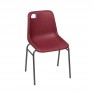 Lot de 40 chaises empilables à coque Vanoise et 10 tables pliantes en bois Vendée