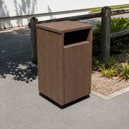 Poubelle publique en plastique recyclé