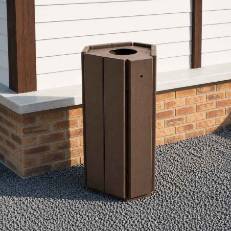 Poubelle de rue en recyclé