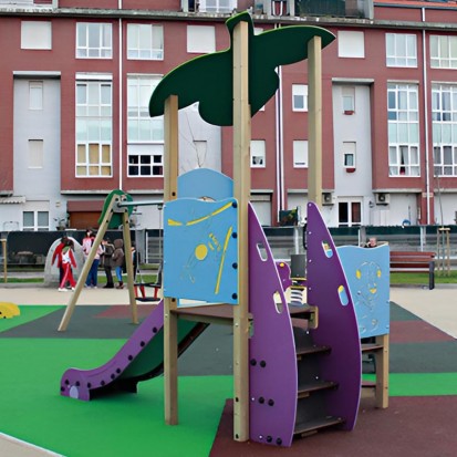 Toboggan aire de jeux avec plots d'équilibre