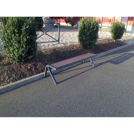 Banquette HORIZON 175cm en compact et pied acier