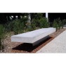 Banquette TILA Bench ONE en béton pied acier