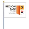 Le drapeau de région.