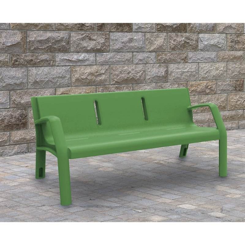 Mobilier urbain en plastique recyclé