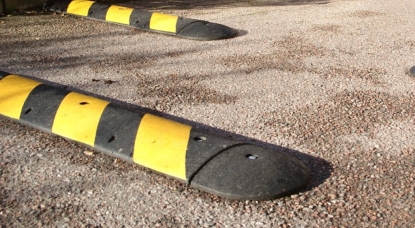 Où installer des ralentisseurs routiers ?